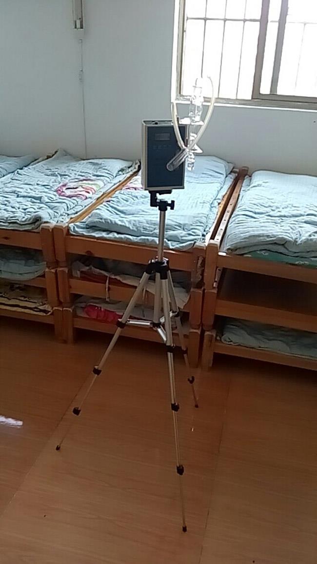 2017年4月7日徐州東區(qū)幼兒園抽樣檢測現(xiàn)場